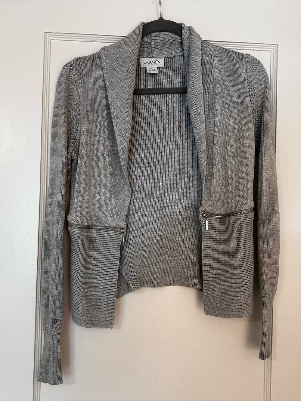 Carmen Marc Valvo Heather Gray Zip-Pocket Shawl Cardigan